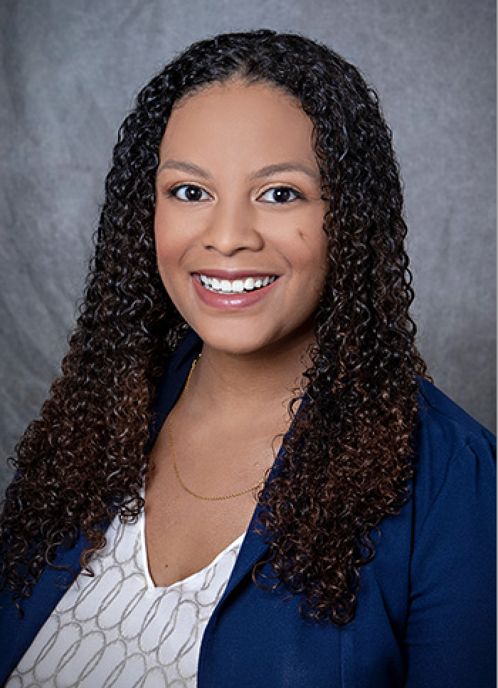 Dr. Carmen Simmons